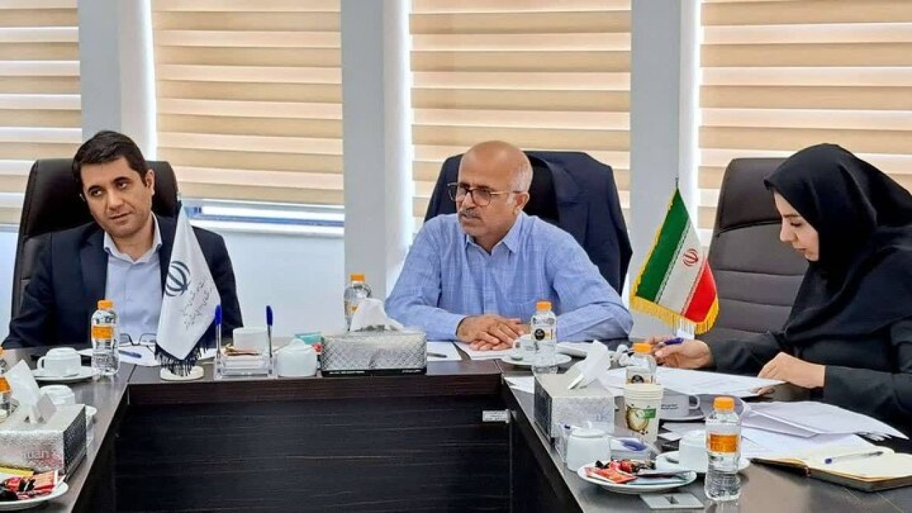 تسریع در اجرای مصوبات سفر ریاستجمهوری در بوشهر با حمایت شبکه بانکی تسریع در اجرای مصوبات سفر ریاستجمهوری در بوشهر با حمایت شبکه بانکی